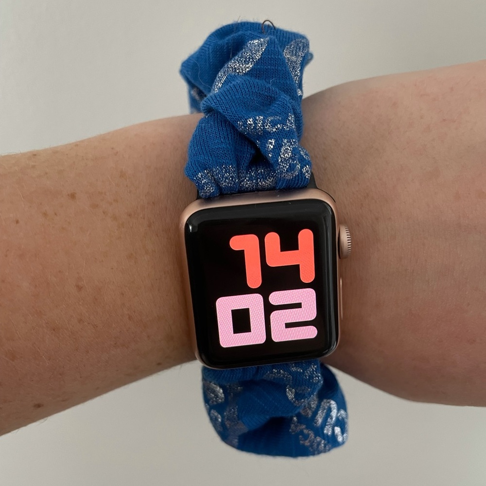 Chicago Cubs Scrunchie Apple Watch Band